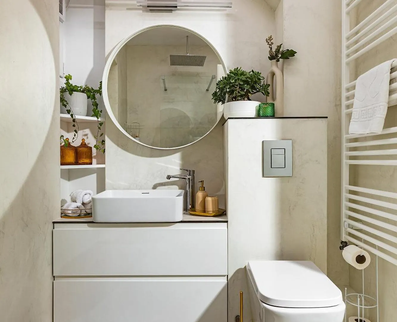 Qult - Alfie Apartment Bucharest